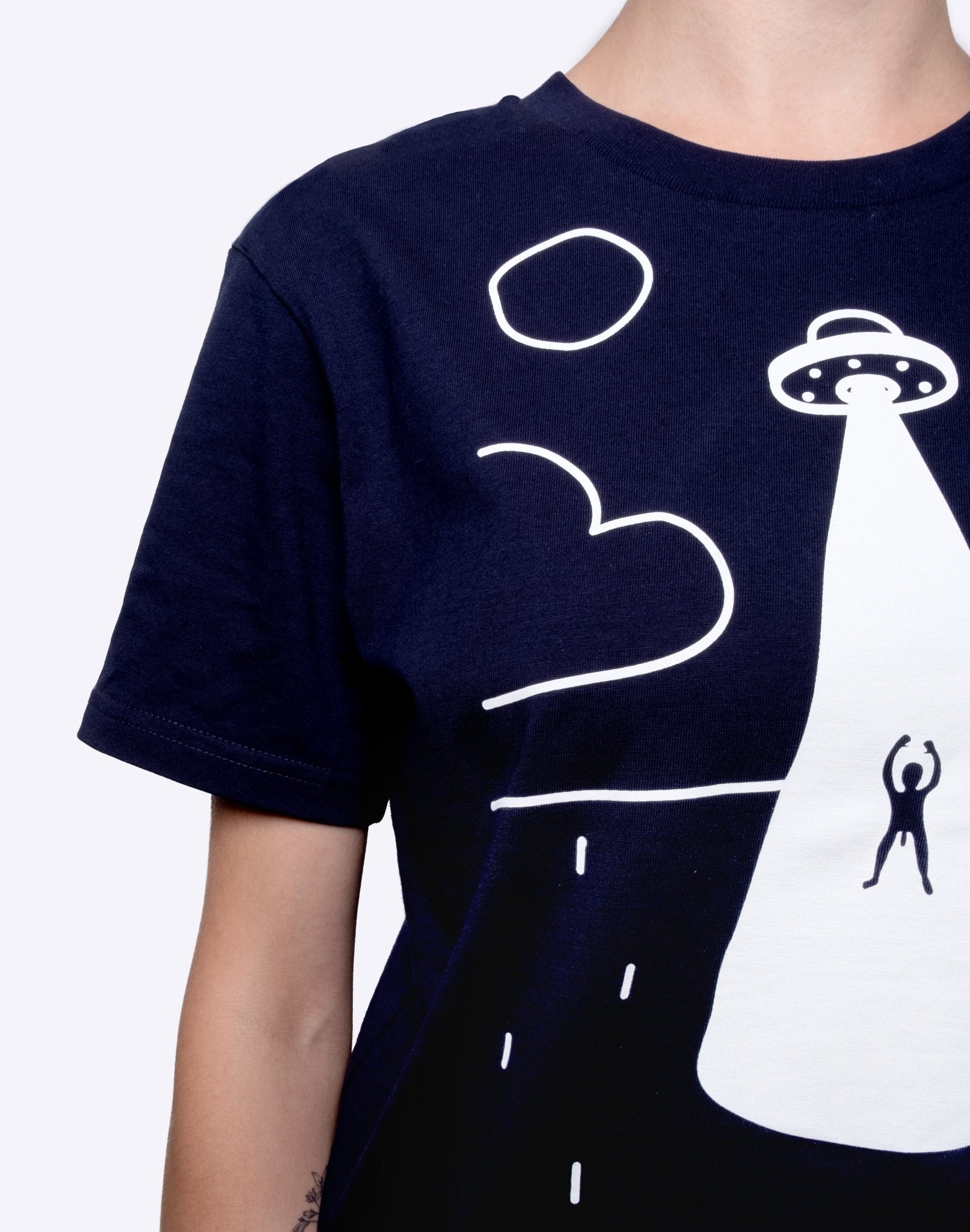 T-Shirt - T-Shirt – Abduction - Dicks Don't Lie - 19010304